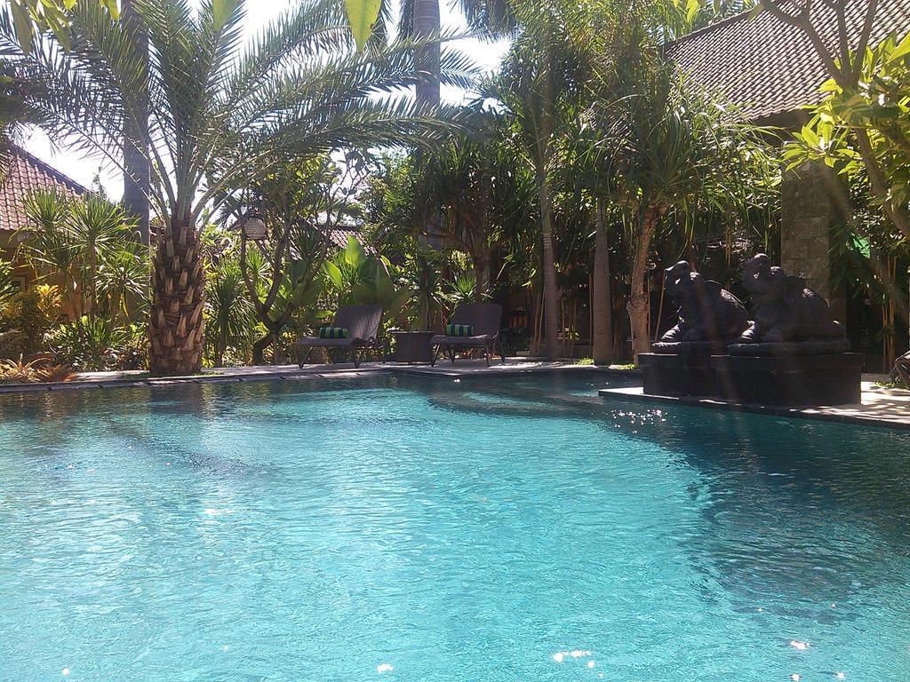 อลามี รีสอร์ต แอนด์ เรสเทอรองต์ Hotel อาเม็ด ภายนอก รูปภาพ