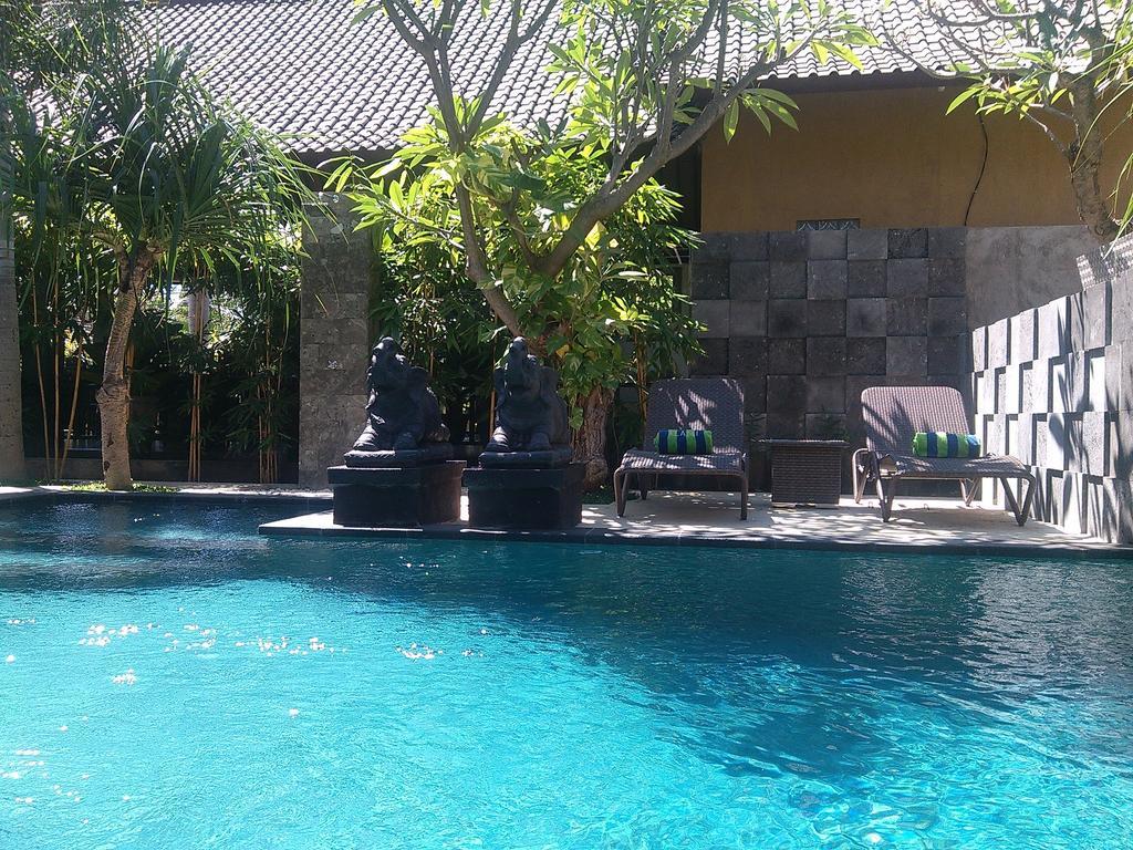 อลามี รีสอร์ต แอนด์ เรสเทอรองต์ Hotel อาเม็ด ภายนอก รูปภาพ