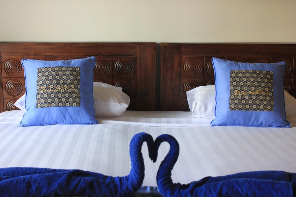 อลามี รีสอร์ต แอนด์ เรสเทอรองต์ Hotel อาเม็ด ภายนอก รูปภาพ