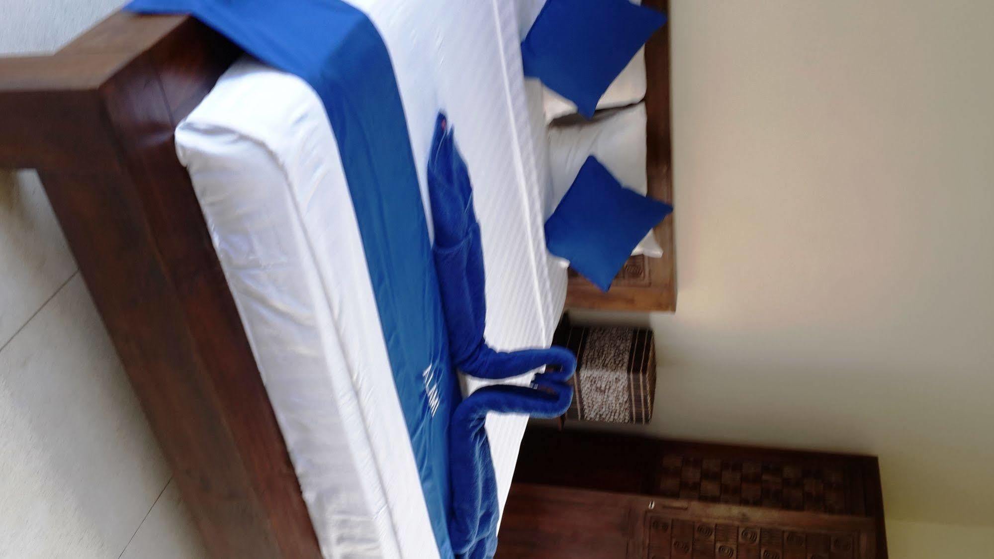 อลามี รีสอร์ต แอนด์ เรสเทอรองต์ Hotel อาเม็ด ภายนอก รูปภาพ