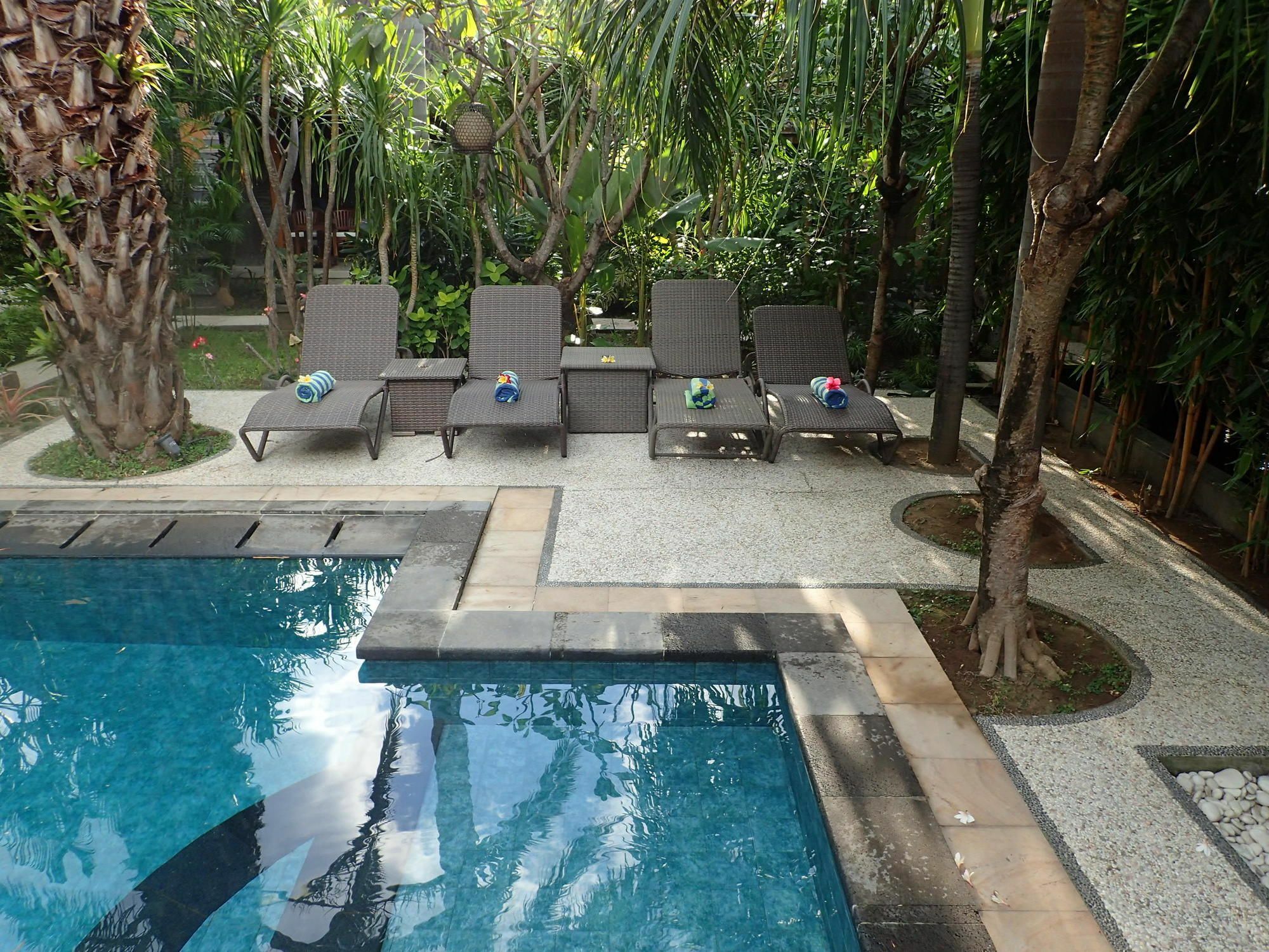 อลามี รีสอร์ต แอนด์ เรสเทอรองต์ Hotel อาเม็ด ภายนอก รูปภาพ
